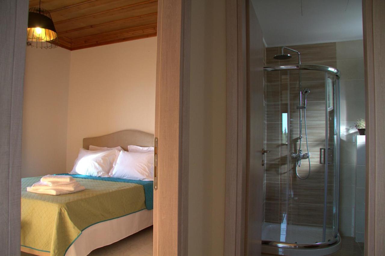 Melikiron Luxury Apartments Áyios Nikítas Екстериор снимка