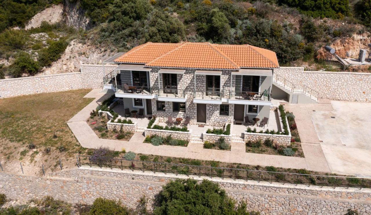 Melikiron Luxury Apartments Áyios Nikítas Екстериор снимка