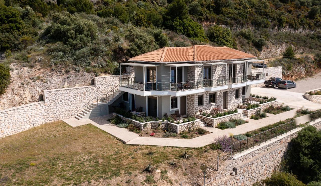 Melikiron Luxury Apartments Áyios Nikítas Екстериор снимка