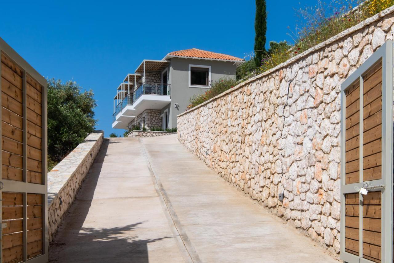 Melikiron Luxury Apartments Áyios Nikítas Екстериор снимка