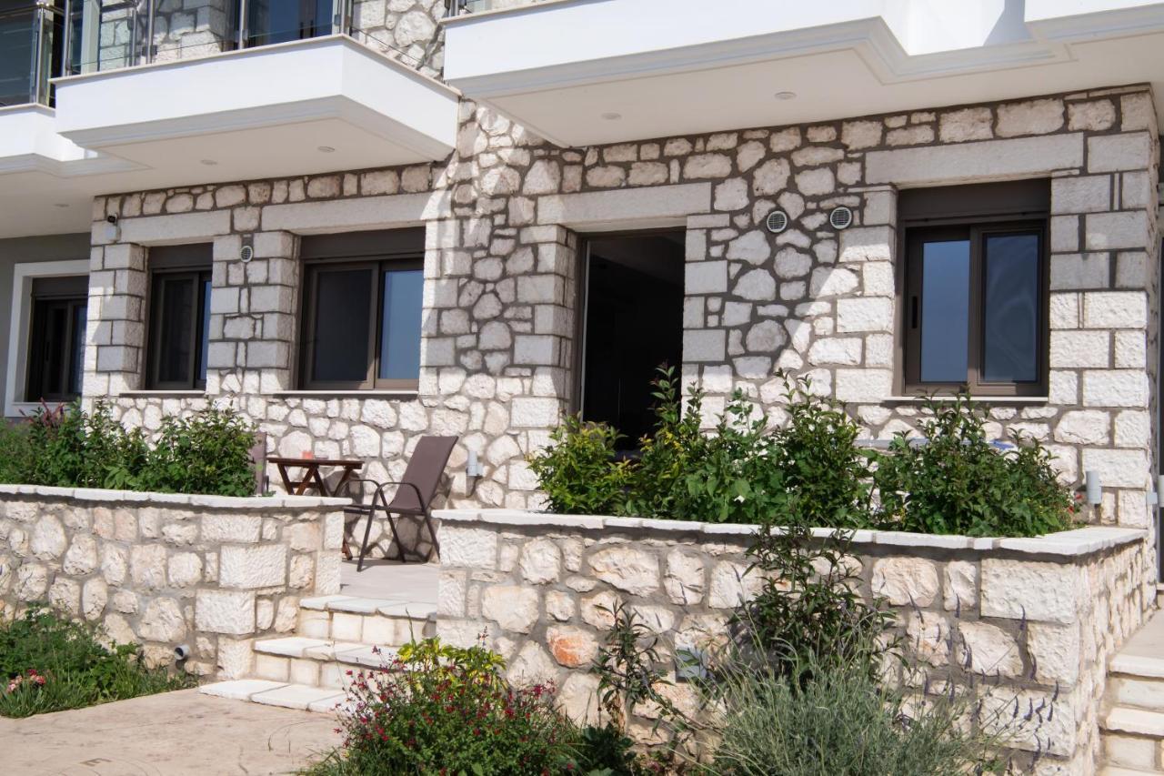 Melikiron Luxury Apartments Áyios Nikítas Екстериор снимка