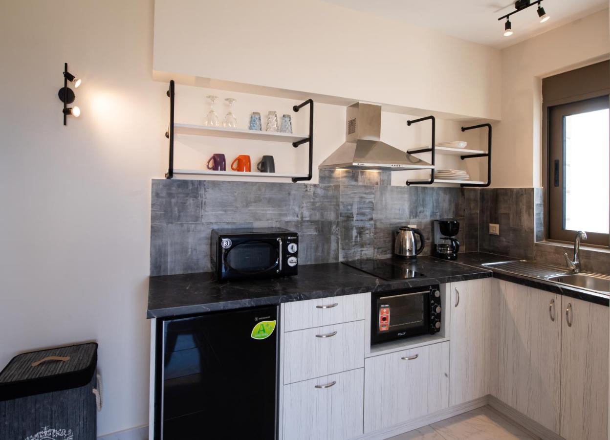 Melikiron Luxury Apartments Áyios Nikítas Екстериор снимка
