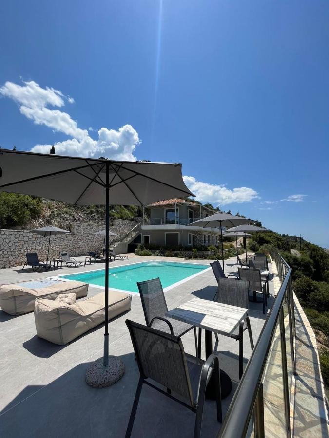 Melikiron Luxury Apartments Áyios Nikítas Екстериор снимка